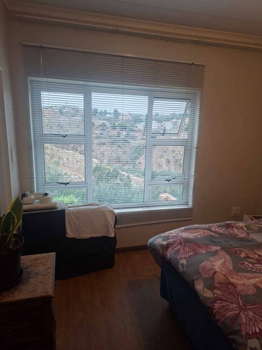 To Let 3 Bedroom Property for Rent in Rangeview Gauteng