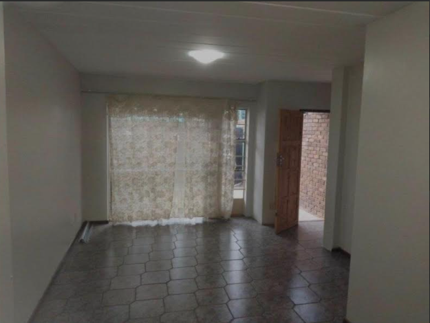 2 Bedroom Property for Sale in Valhalla Gauteng