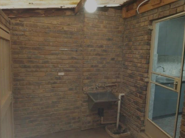 2 Bedroom Property for Sale in Valhalla Gauteng