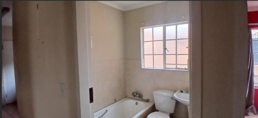 3 Bedroom Property for Sale in Amandasig Gauteng