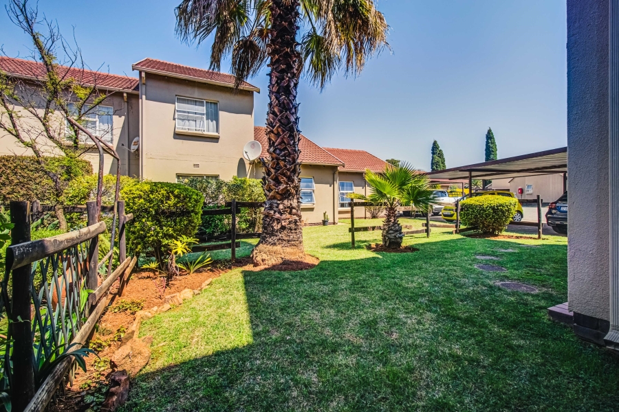 2 Bedroom Property for Sale in Pomona Gauteng