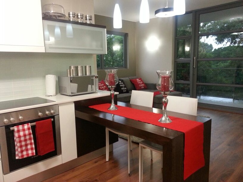 To Let 1 Bedroom Property for Rent in Rosebank Gauteng