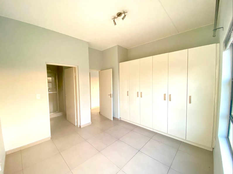 To Let 2 Bedroom Property for Rent in North Riding Gauteng