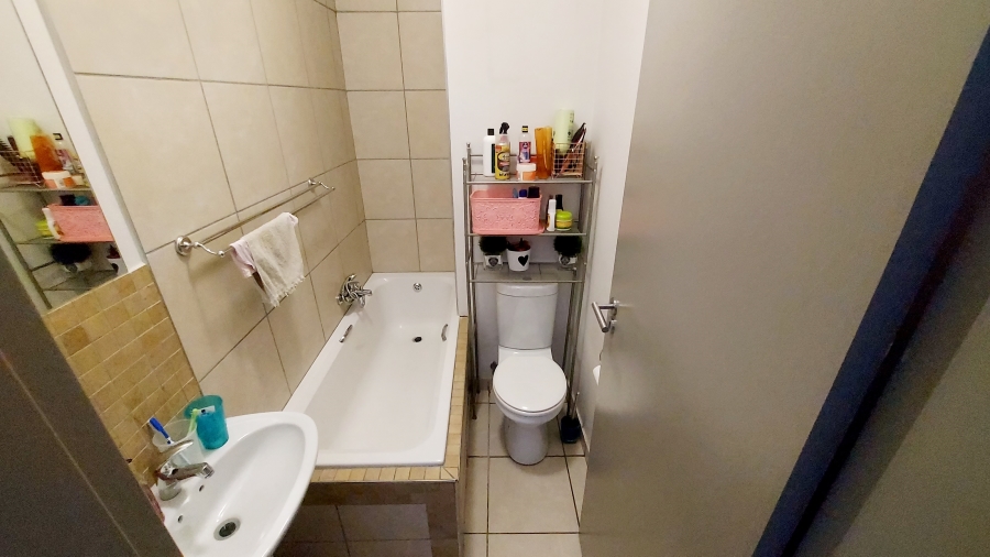 2 Bedroom Property for Sale in Elardus Park Gauteng