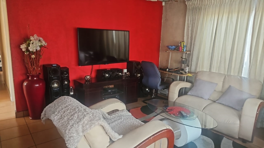 3 Bedroom Property for Sale in Terenure Gauteng