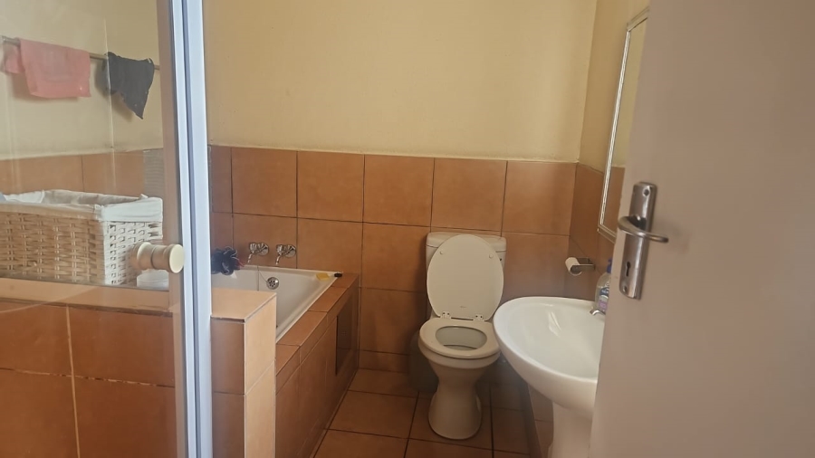 3 Bedroom Property for Sale in Terenure Gauteng