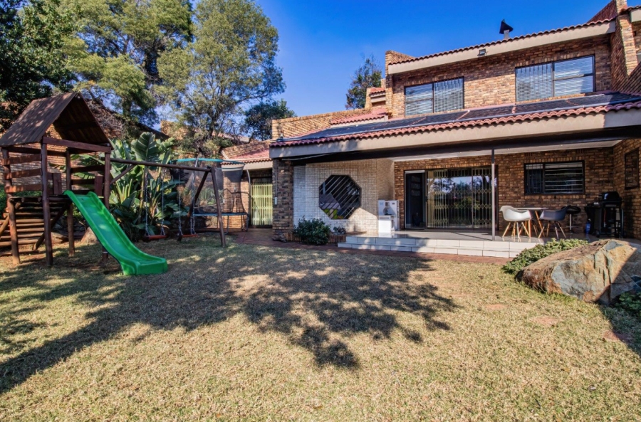 3 Bedroom Property for Sale in Bassonia Gauteng