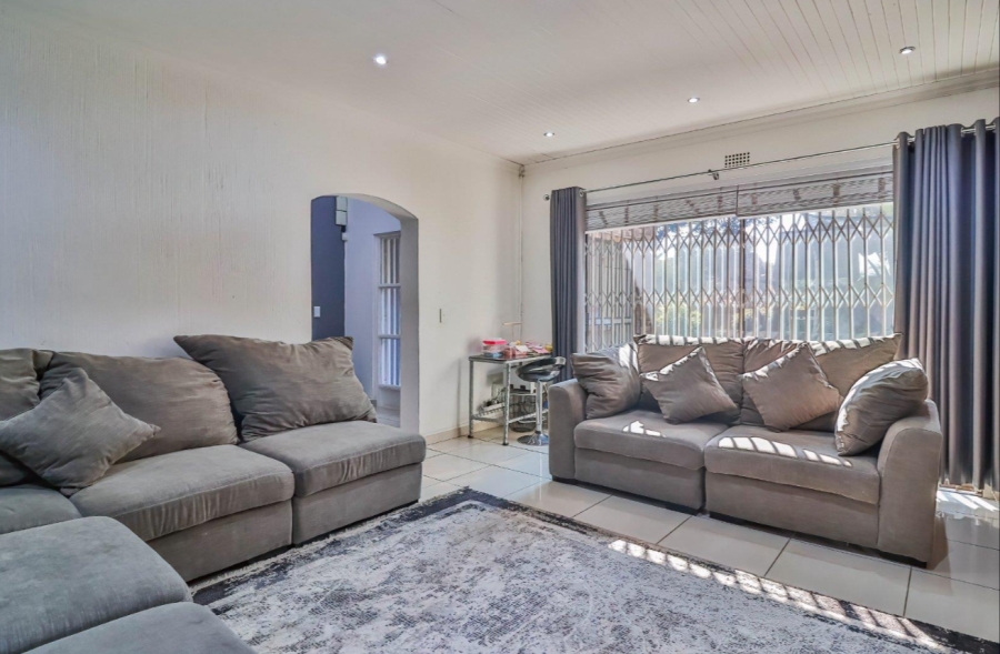 3 Bedroom Property for Sale in Bassonia Gauteng