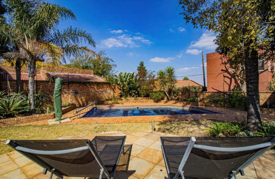 3 Bedroom Property for Sale in Bassonia Gauteng