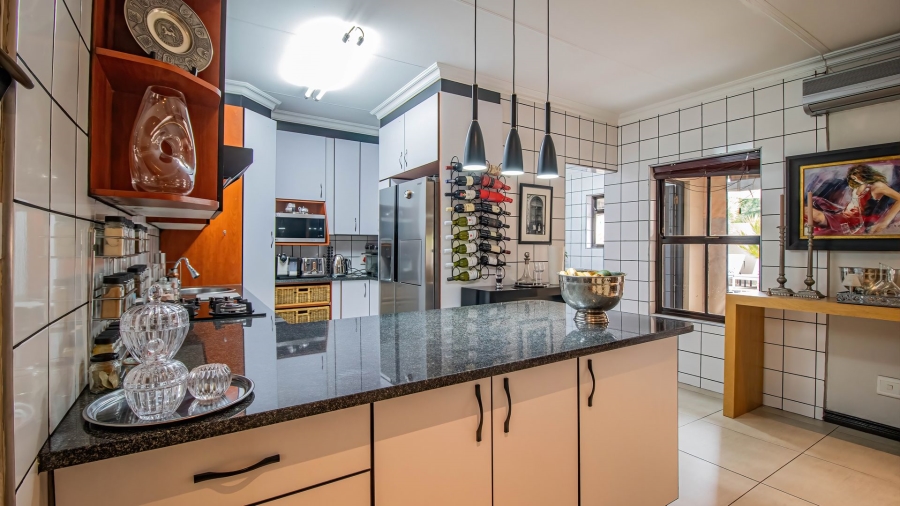 3 Bedroom Property for Sale in Alberante Gauteng
