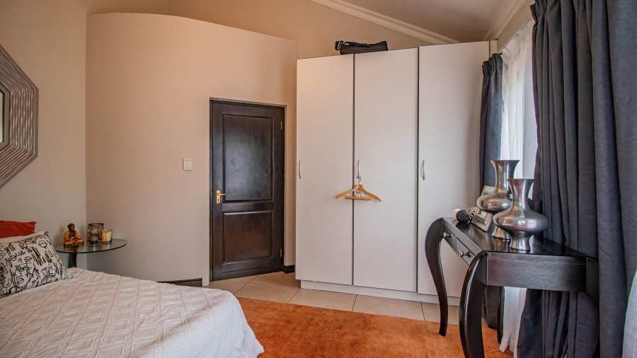 3 Bedroom Property for Sale in Alberante Gauteng