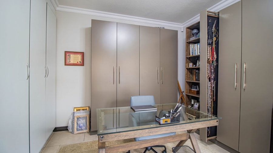 3 Bedroom Property for Sale in Alberante Gauteng