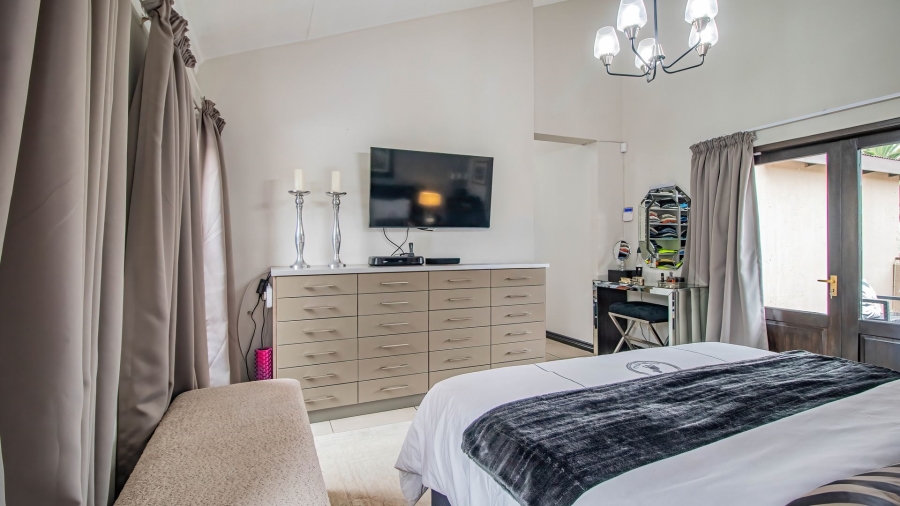 3 Bedroom Property for Sale in Alberante Gauteng