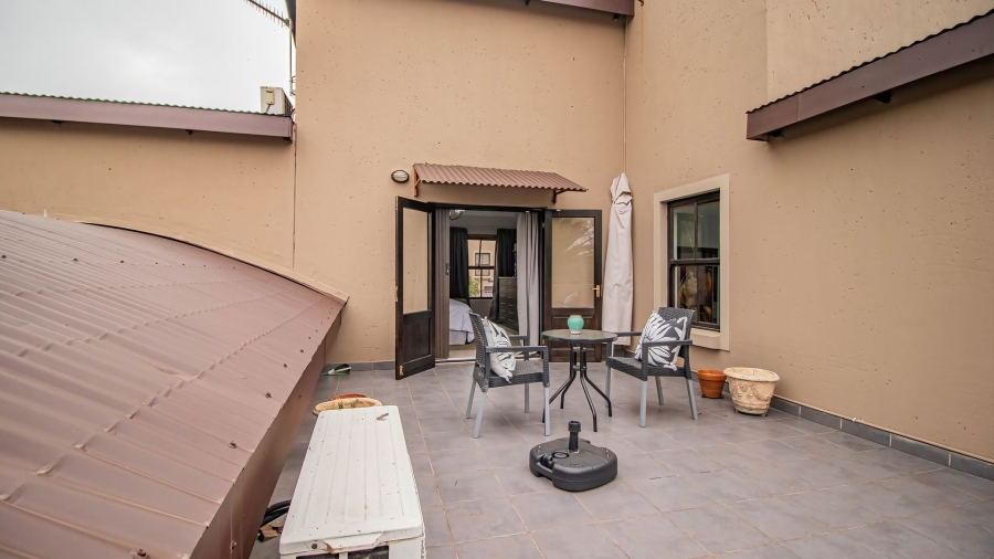 3 Bedroom Property for Sale in Alberante Gauteng