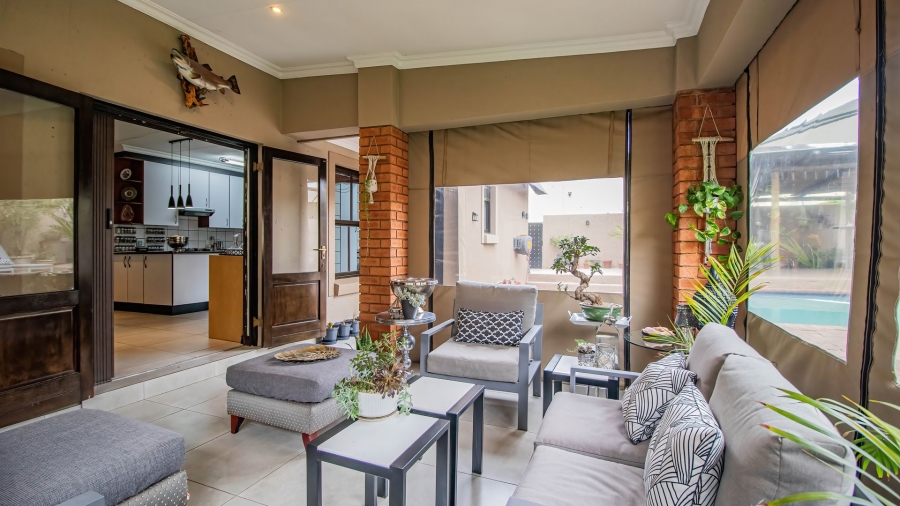 3 Bedroom Property for Sale in Alberante Gauteng