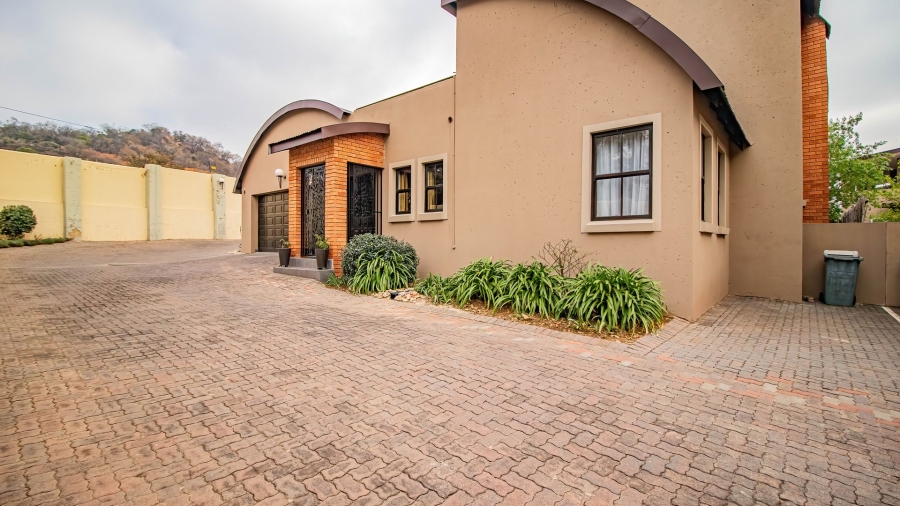 3 Bedroom Property for Sale in Alberante Gauteng