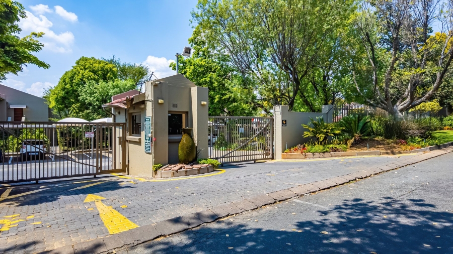 2 Bedroom Property for Sale in Eden Glen Gauteng