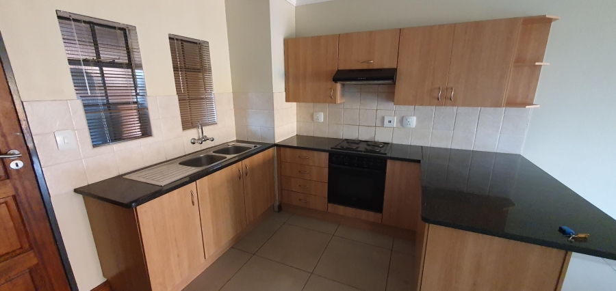To Let 2 Bedroom Property for Rent in Meyersdal Gauteng