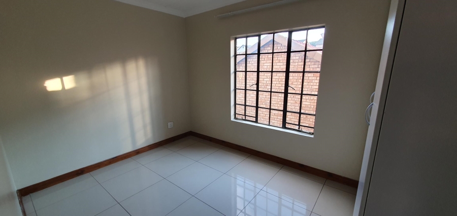 To Let 2 Bedroom Property for Rent in Meyersdal Gauteng