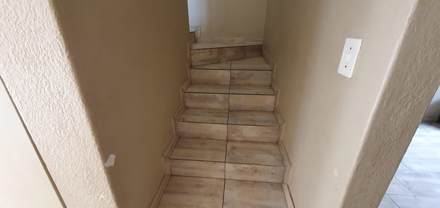 3 Bedroom Property for Sale in Brackenhurst Gauteng