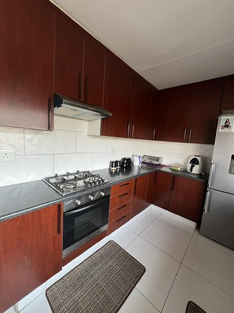 4 Bedroom Property for Sale in Oakdene Gauteng