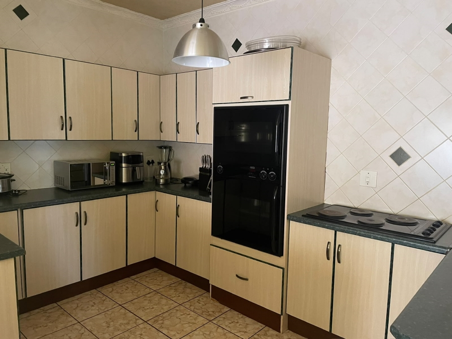 3 Bedroom Property for Sale in Welgedacht Gauteng
