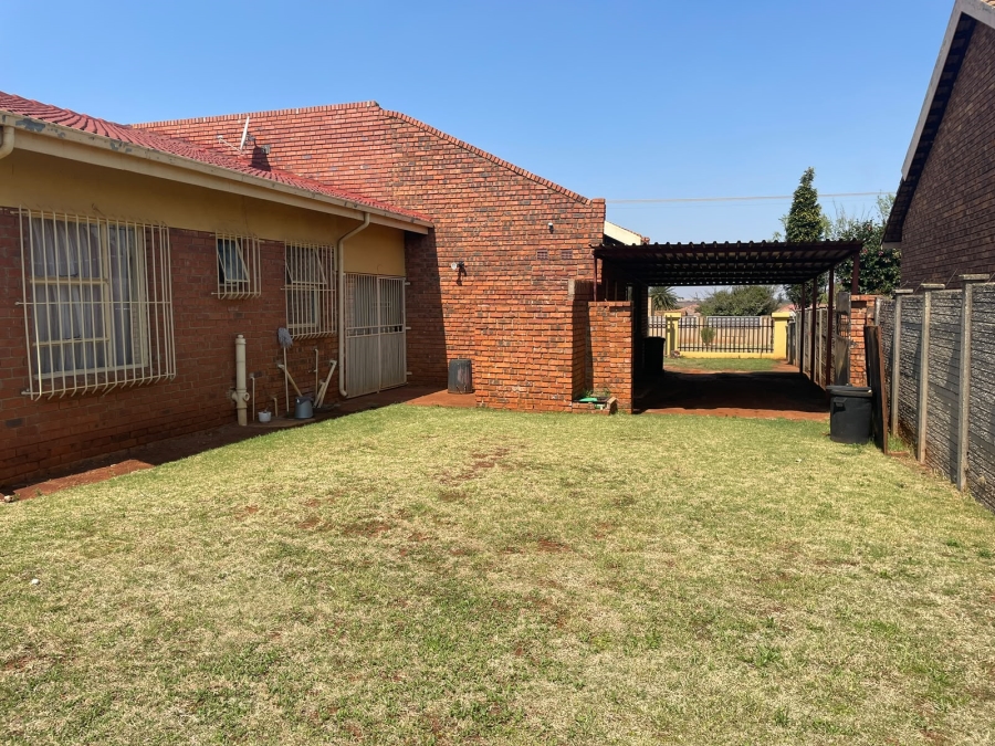3 Bedroom Property for Sale in Welgedacht Gauteng