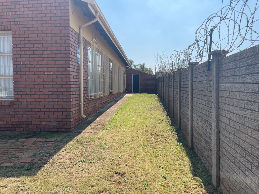 3 Bedroom Property for Sale in Welgedacht Gauteng