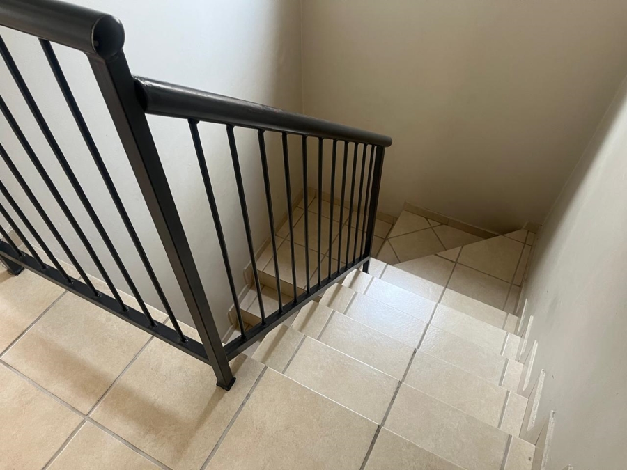 3 Bedroom Property for Sale in Noordwyk Gauteng