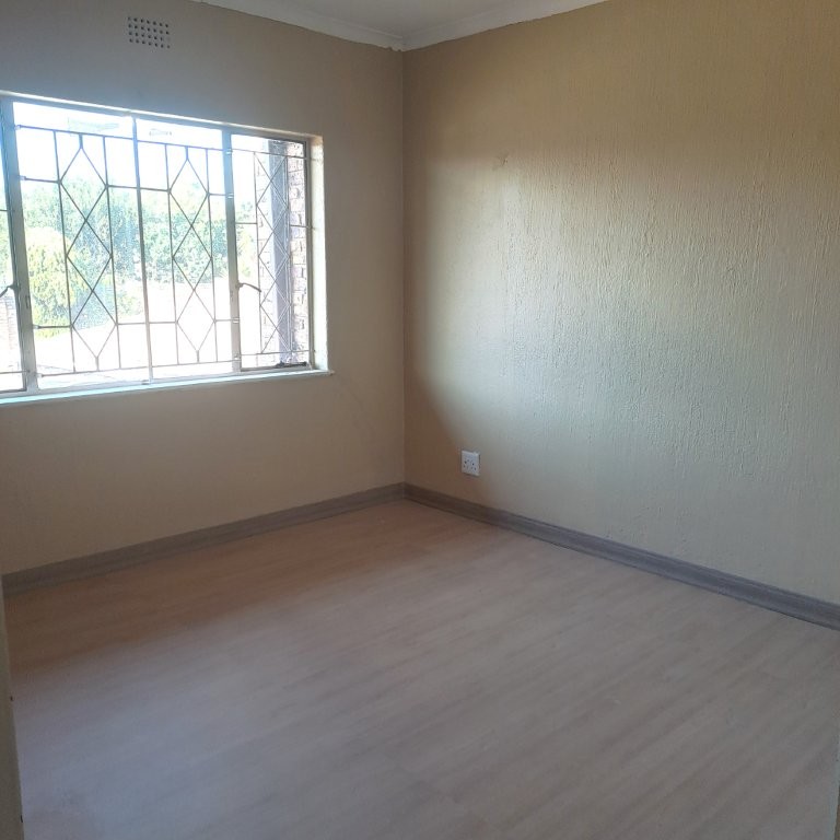 To Let 3 Bedroom Property for Rent in Lyndhurst Gauteng