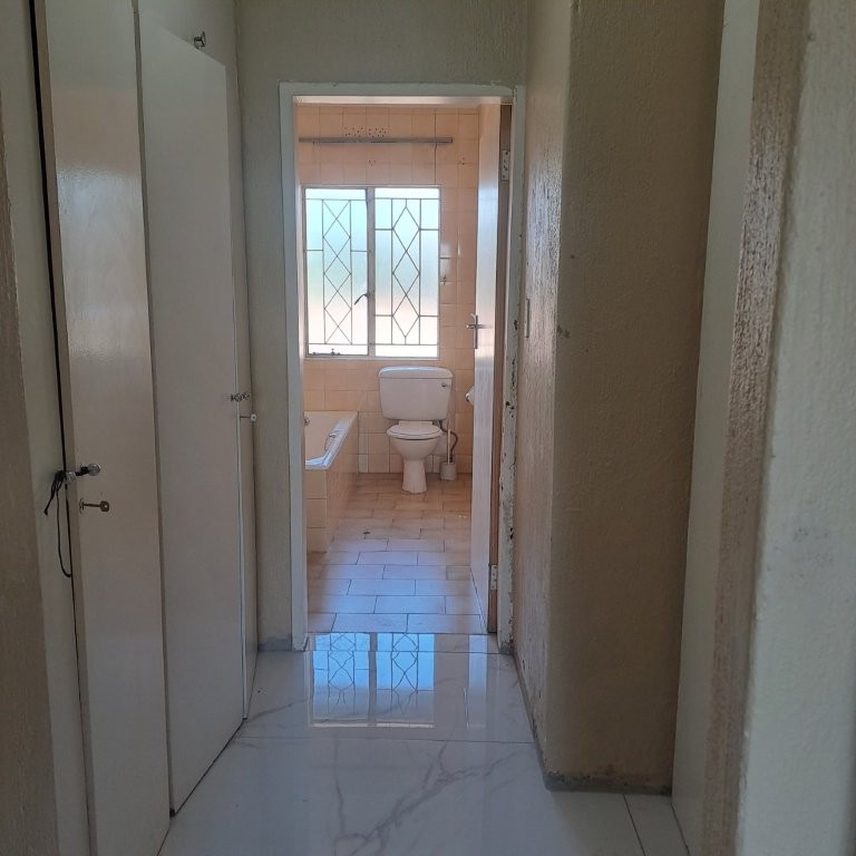 To Let 3 Bedroom Property for Rent in Lyndhurst Gauteng