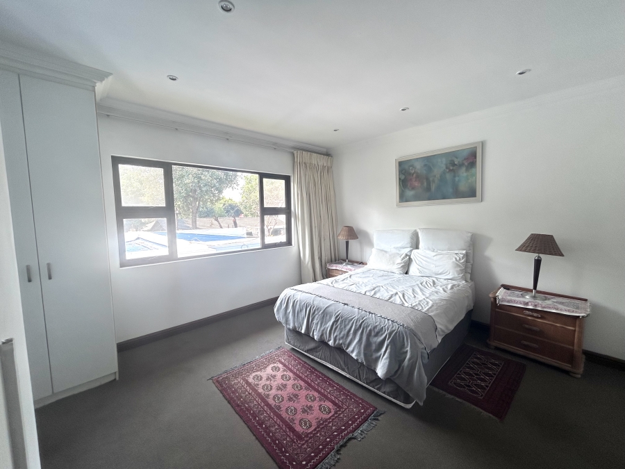 To Let 2 Bedroom Property for Rent in Orchards Gauteng