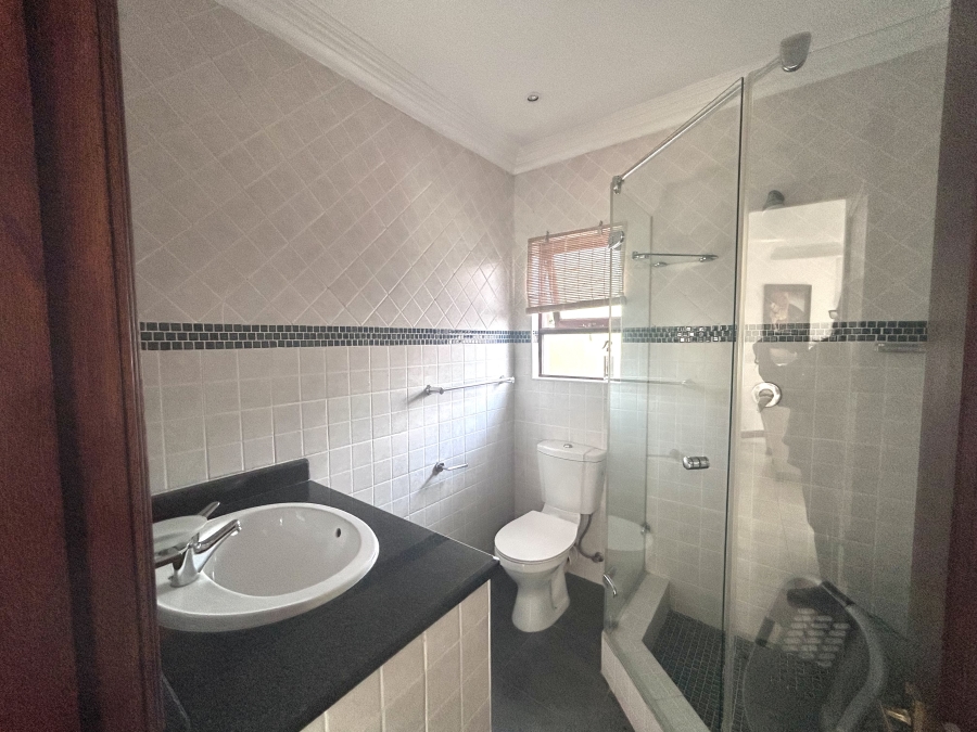 To Let 2 Bedroom Property for Rent in Orchards Gauteng
