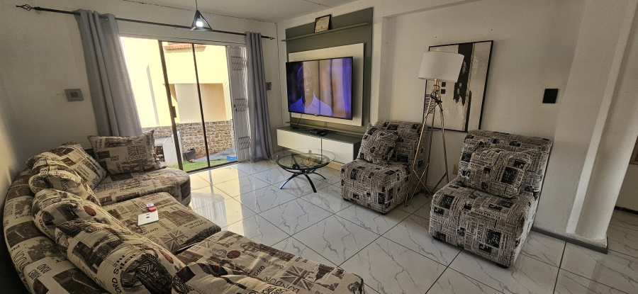 3 Bedroom Property for Sale in Mondeor Gauteng
