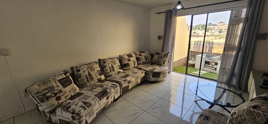 3 Bedroom Property for Sale in Mondeor Gauteng