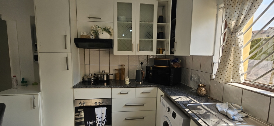 3 Bedroom Property for Sale in Mondeor Gauteng