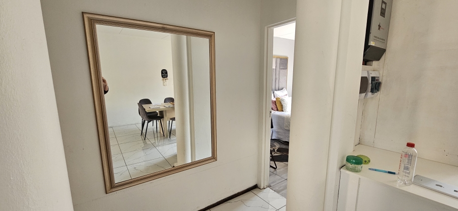 3 Bedroom Property for Sale in Mondeor Gauteng