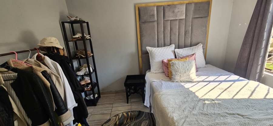 3 Bedroom Property for Sale in Mondeor Gauteng