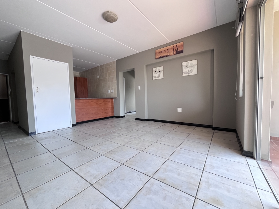 To Let 2 Bedroom Property for Rent in Hoogland Gauteng