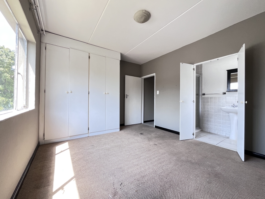 To Let 2 Bedroom Property for Rent in Hoogland Gauteng
