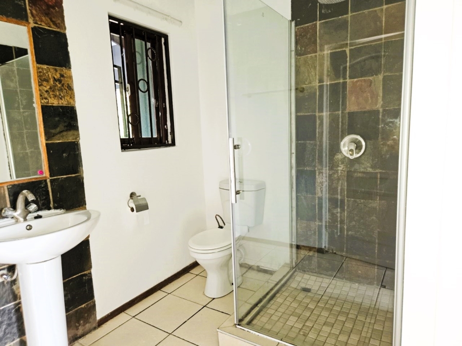 To Let 2 Bedroom Property for Rent in Honeydew Grove Gauteng