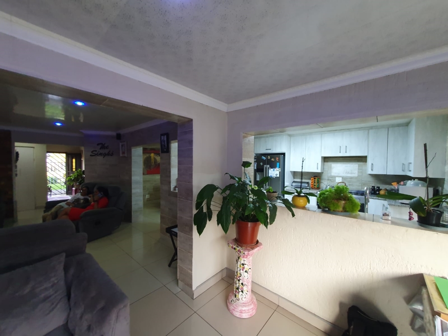 4 Bedroom Property for Sale in Sunair Park Gauteng