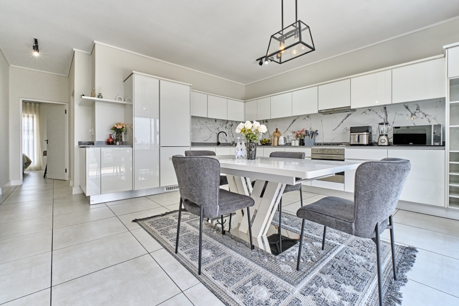 2 Bedroom Property for Sale in The Polofields Gauteng