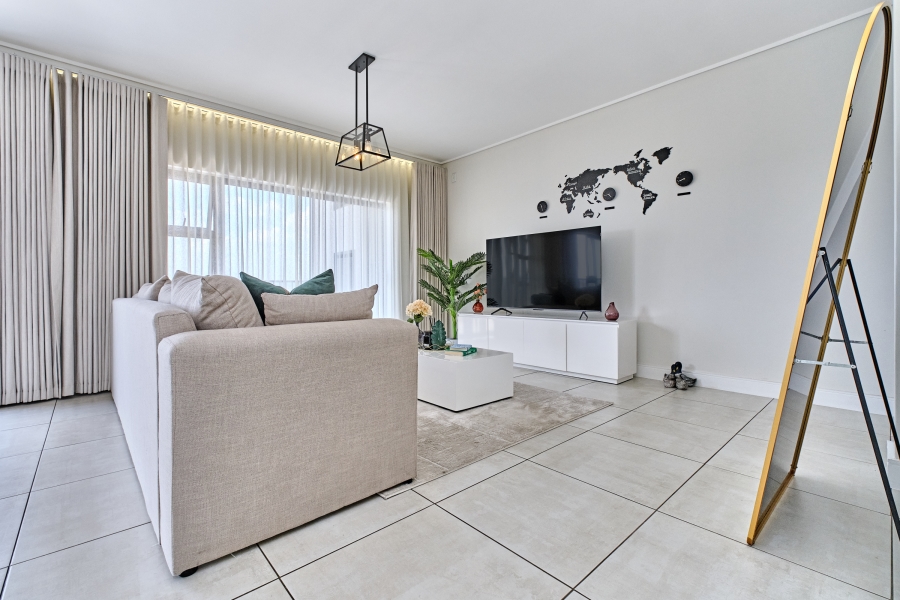 2 Bedroom Property for Sale in The Polofields Gauteng