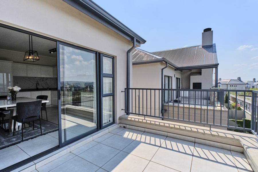 2 Bedroom Property for Sale in The Polofields Gauteng