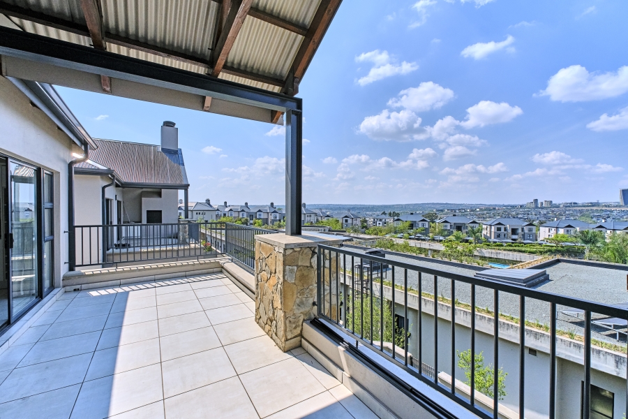 2 Bedroom Property for Sale in The Polofields Gauteng