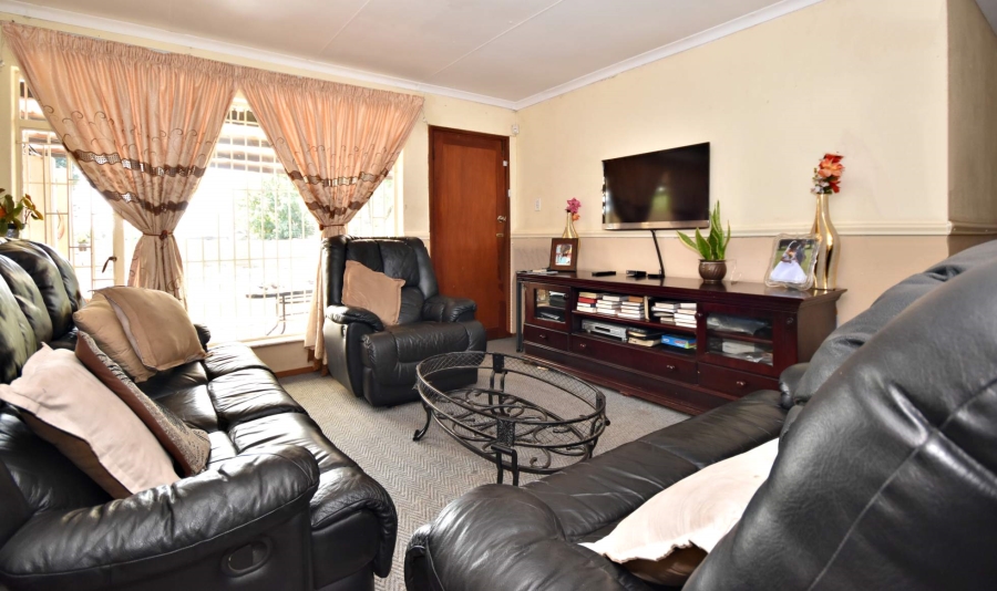3 Bedroom Property for Sale in Bloubosrand Gauteng