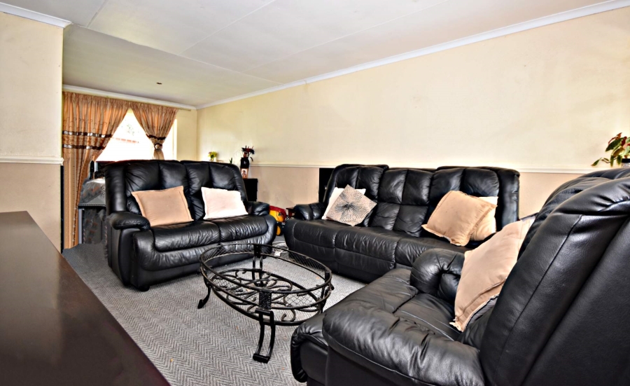 3 Bedroom Property for Sale in Bloubosrand Gauteng
