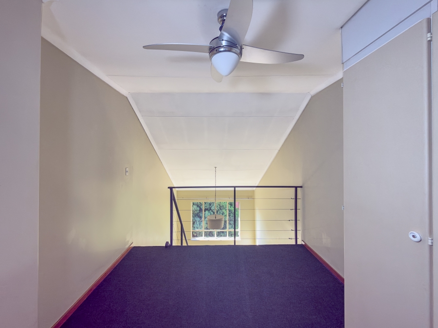 1 Bedroom Property for Sale in Hatfield Gauteng