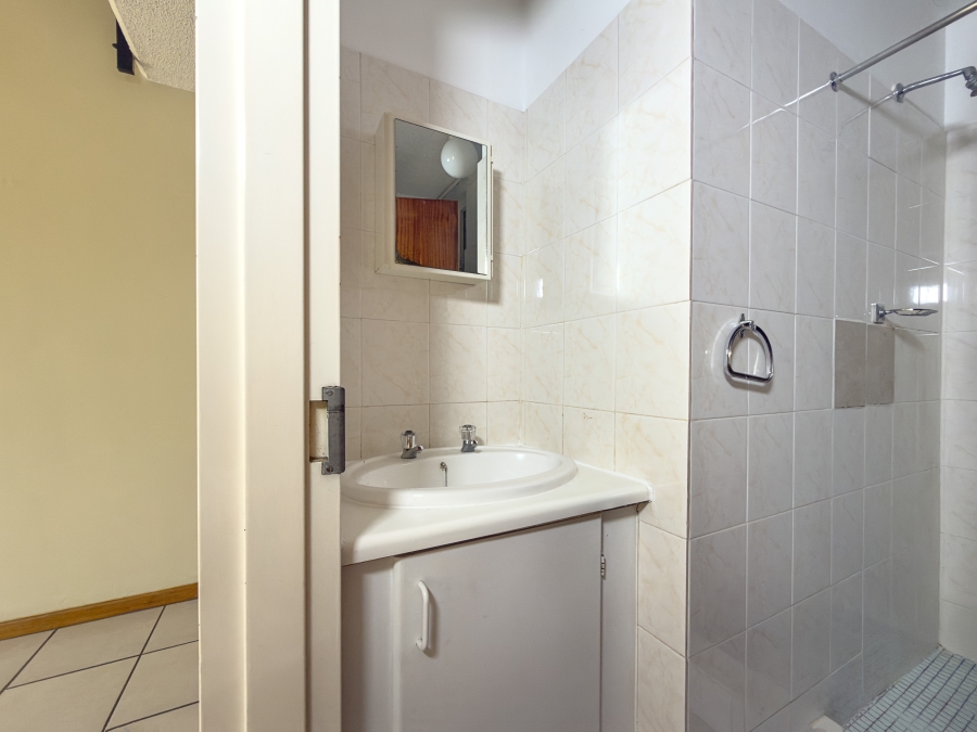 1 Bedroom Property for Sale in Hatfield Gauteng